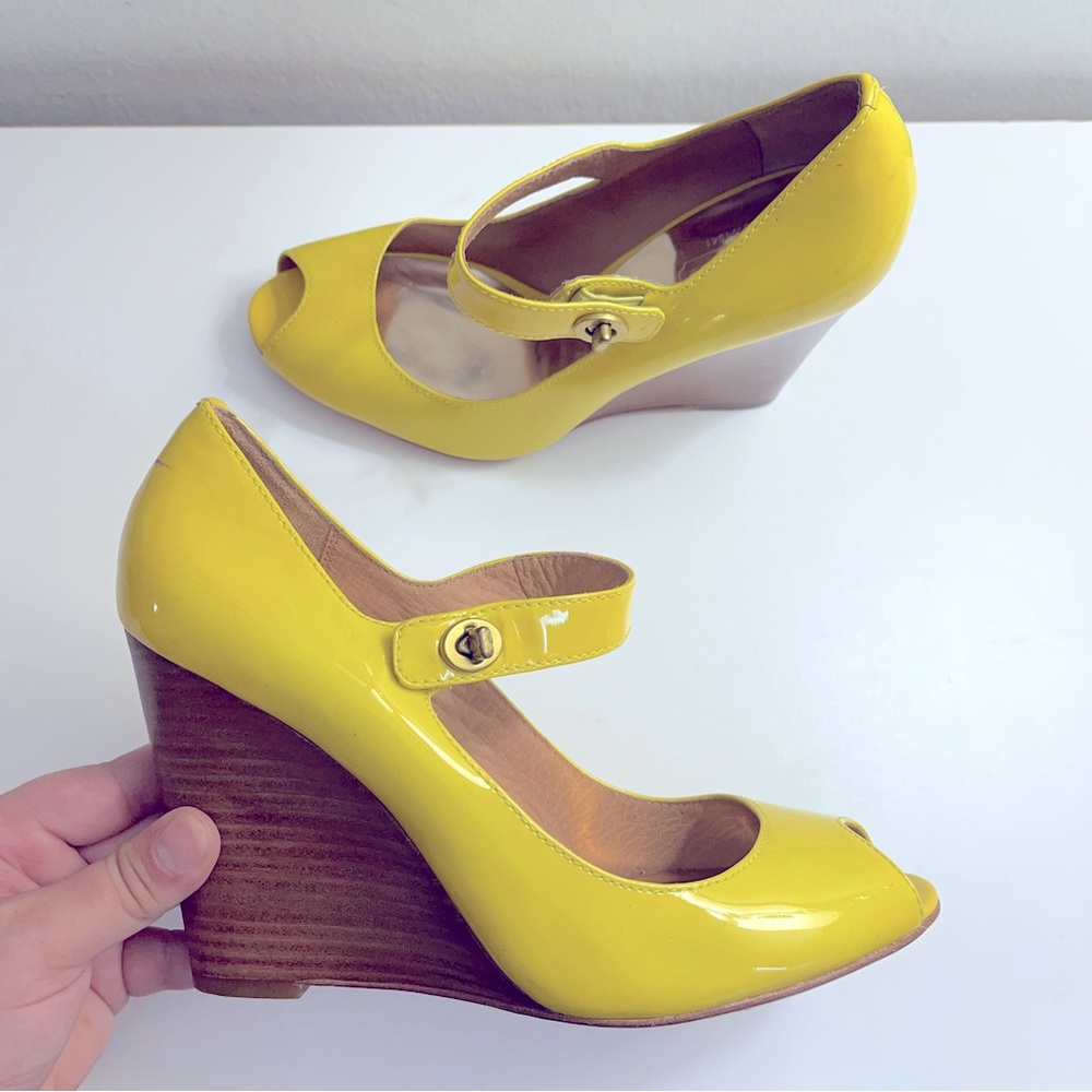 Coach Patent Leather Lesa Pump Size 8